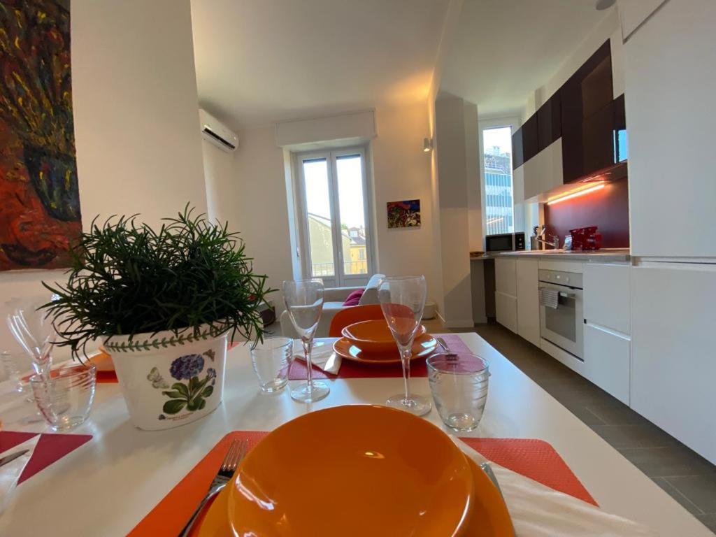 Kibilu - Viale Regina Margherita Milano Eksteriør bilde
