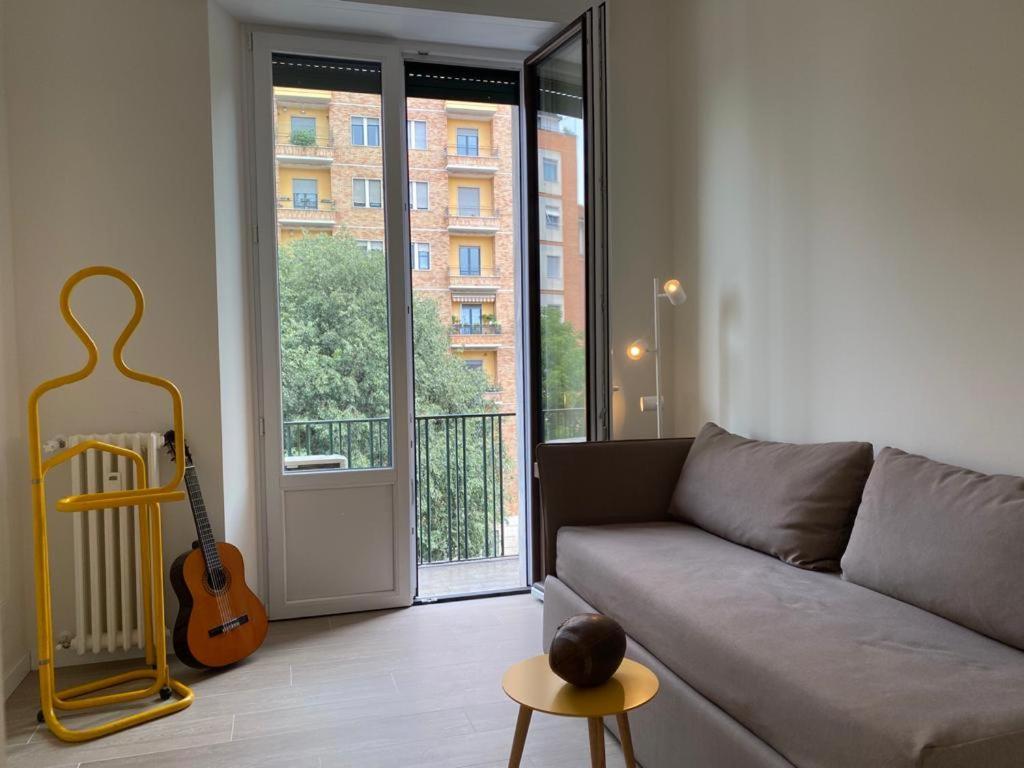 Kibilu - Viale Regina Margherita Milano Eksteriør bilde